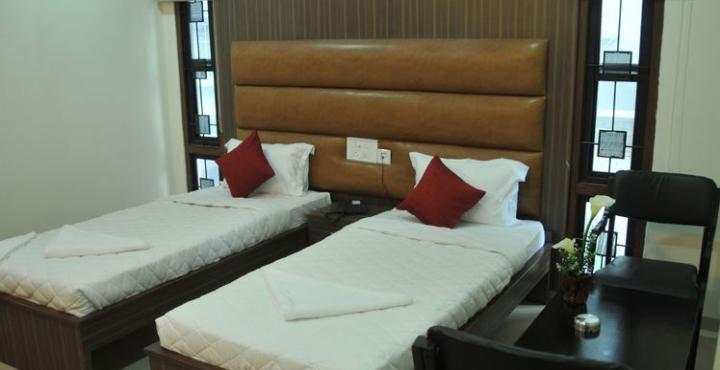 The Crown Hotel Hyderabad Exteriör bild