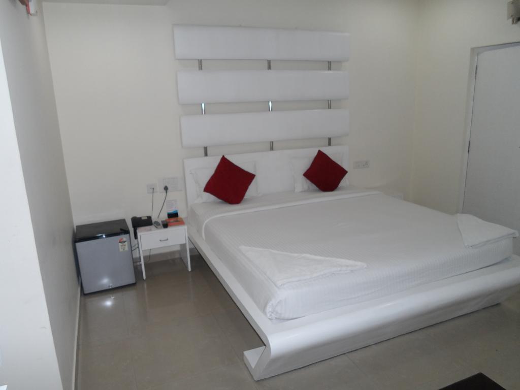 The Crown Hotel Hyderabad Rum bild